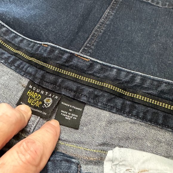 MOUNTAIN HARDWARE Skirt - Picture 4 of 8